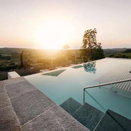 Fontana Relais & Ξενοδοχείο