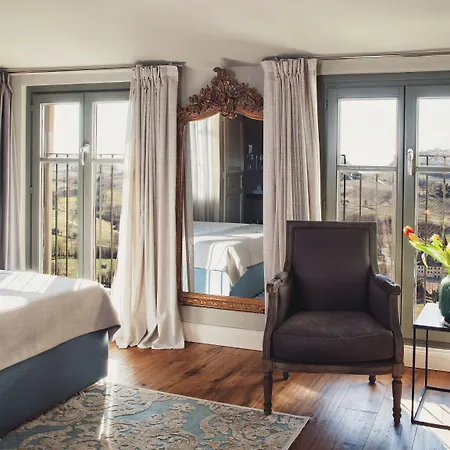 Отель Fontana Relais &