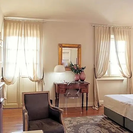 Fontana Relais & Hotel 4*