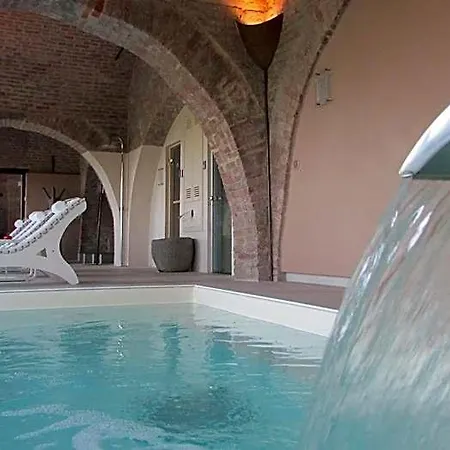 Fontana Relais & Hotel