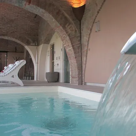 Fontana Relais & 3*