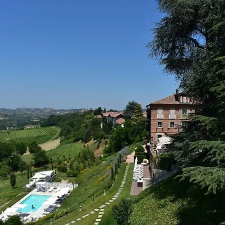 Отель Fontana Relais &