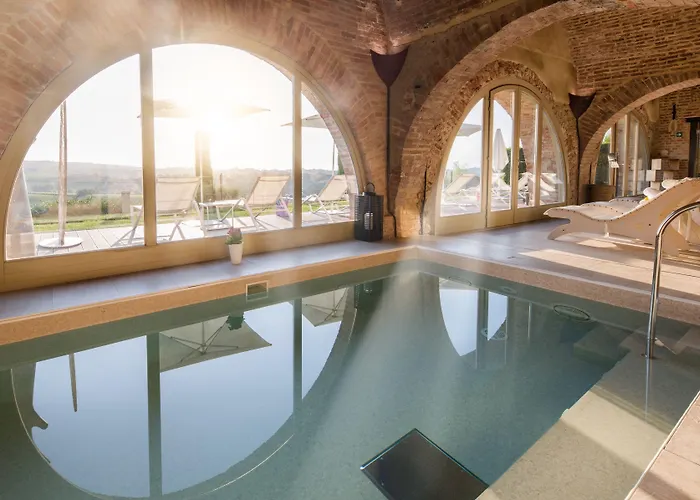 Hotel Fontana Relais Suite&spa 4*